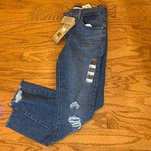 Levi’s 724 High-Rise Straight Cropped Jeans